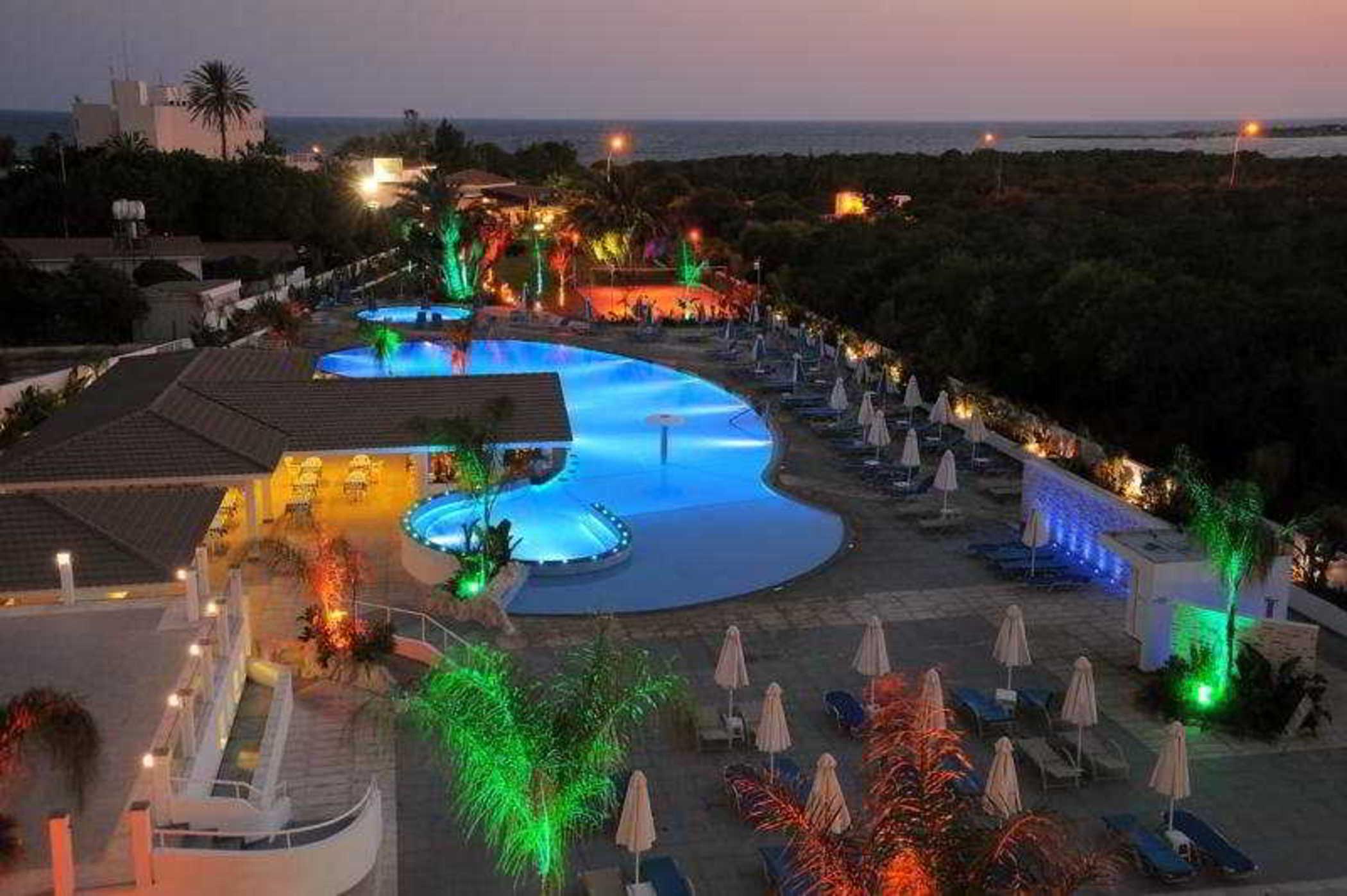 Christofinia Hotel Agia Napa Exterior foto