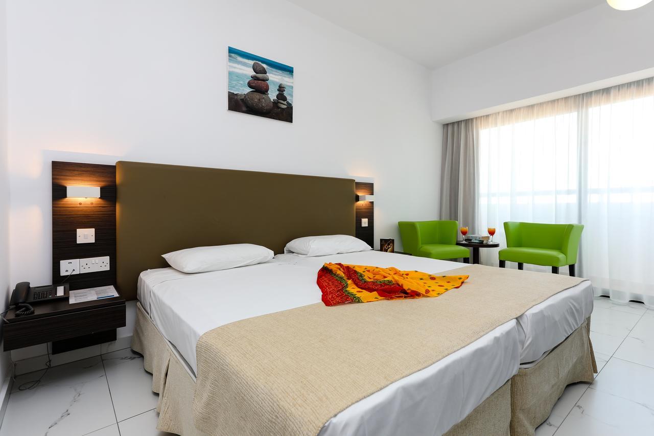 Christofinia Hotel Agia Napa Exterior foto